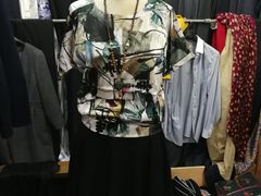 -小赵服装加工部(北中路328弄小区店)