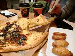 榴莲拼鳗鱼披萨套餐-乐凯撒披萨(东方新世界店)