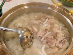 竹笙椰子鸡-润园四季椰子鸡火锅(海上世界店)