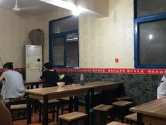 -老字号杨坡红油米线腊汁肉夹馍(东四道巷店)