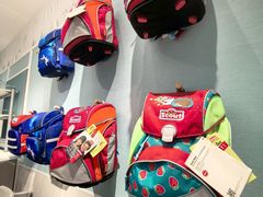 -康朴乐儿童学习桌椅(蓝色港湾店)