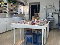 -天空之镜眼镜店蔡司依视路授权店(天通苑店)