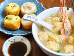 蟹黄大虾小馄饨-鑫震源·苏式大虾生煎(山塘街店)