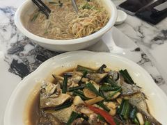 -三碟海鲜餐厅(崇武店)