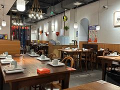 -乔街深夜食堂·小龙虾·高压锅生蚝(杭州总店)