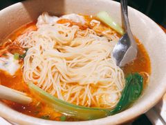 馄饨竹升面-全渔村小海鲜