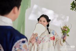 -麦田·婚纱摄影(天河新天地店)