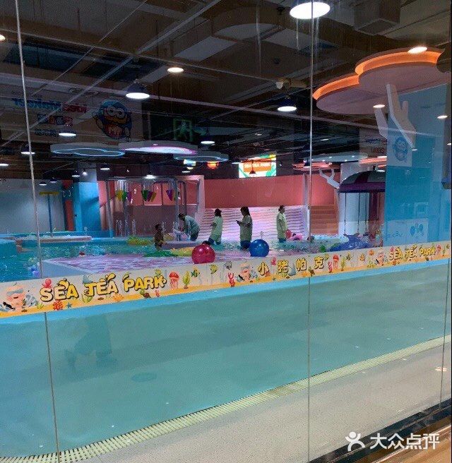 开启夏日狂欢，快来小猪帕克玩水吧！