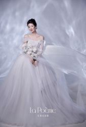-乐派诗婚纱摄影