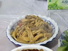 -铁头烧菜馆(立新路店)