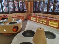 -奈尔宝家庭中心·国风主题·亲子餐厅(豫园商城店)