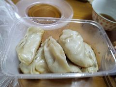 -黄阿姨锅贴大王(万航渡路店)