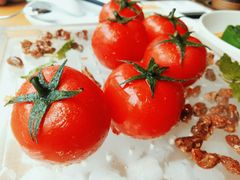 番茄脆菇沙拉-小大董·烤鸭(五棵松店)