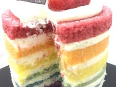 彩虹蛋糕（4寸）-巴黎贝甜(来福士店)