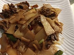 酸笋炒鸡杂-美极鲜食坊(宝安南路店)