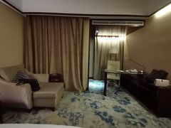 -天艺东环酒店(海口高铁东站龙湖天街店)