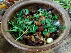 腊肠排骨煲-海口滨海新村143号海南老字号炒菜店