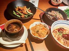 -庆春朴门(前滩太古里店)