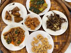 -桥香园云南过桥米线(金马碧鸡店)
