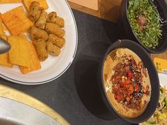 -沸炉重庆老火锅(军事博物馆店)