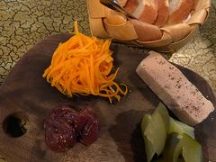 -羽深肉铺 Steak & Wine