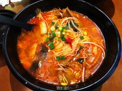 -渝和喵叔米线(南坪万达店)