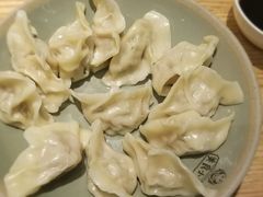 -美食小镇·观赏珍稀鸟类·长隆熊猫酒店