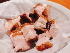 脆口烧肉-园林美食城·本土农家菜(杨和镇店)