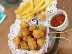 -Rabbit Cafe私房西餐甜点咖啡(栖霞路店)