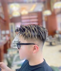 -尼特斯男士发型馆