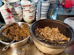 -矮子粉店1985·长沙米粉(湘春路店)