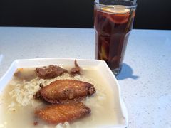 鸡翅沙爹牛肉公仔面-香港新发烧腊茶餐厅(书城店)