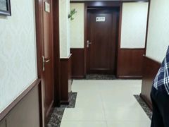 -三湘四水湖南特色餐厅(颐景公寓店)