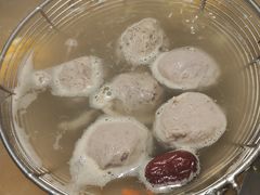 黑椒牛肉丸-八合里牛肉火锅(新洲店)