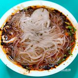 甘记：发迹近百年的芷泉街头肥肠粉