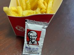 -肯德基(西影路店)