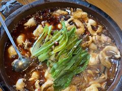 -都江堰石锅鱼