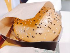 -麦当劳(世界城广场店)