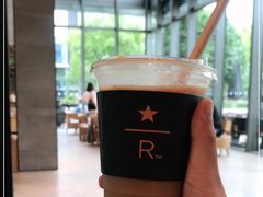 -星巴克臻选(杭州嘉里中心1F店)