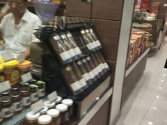 -上海市长春食品商店(淮海中路店)