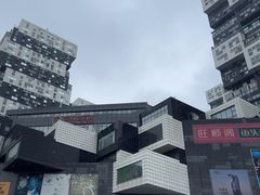 -资和信百货商场