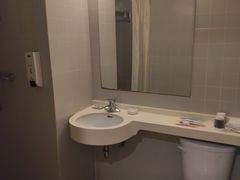 -白玉兰商务酒店(沈阳陆军总院店)