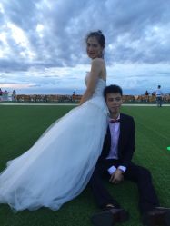 -Flora婚纱礼服定制租赁店