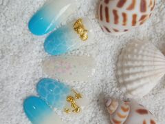 -群丽化妆摄影美甲纹绣培训学校