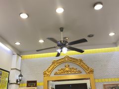 大堂-三两春(浦三路店)