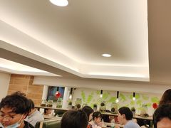 -佰搭果·广式茶餐厅(西华路店)