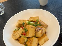 -鱼鲜饭香·招牌汽锅剁椒鱼头王