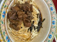 -金杨拉面王小吃面馆·牛三宝面·红烧牛肉粉