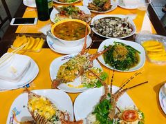-Naughty Nuri’s Phuket