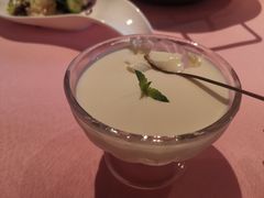 奶冻-龙鲜会·澳门生鲜火锅(诚品店)